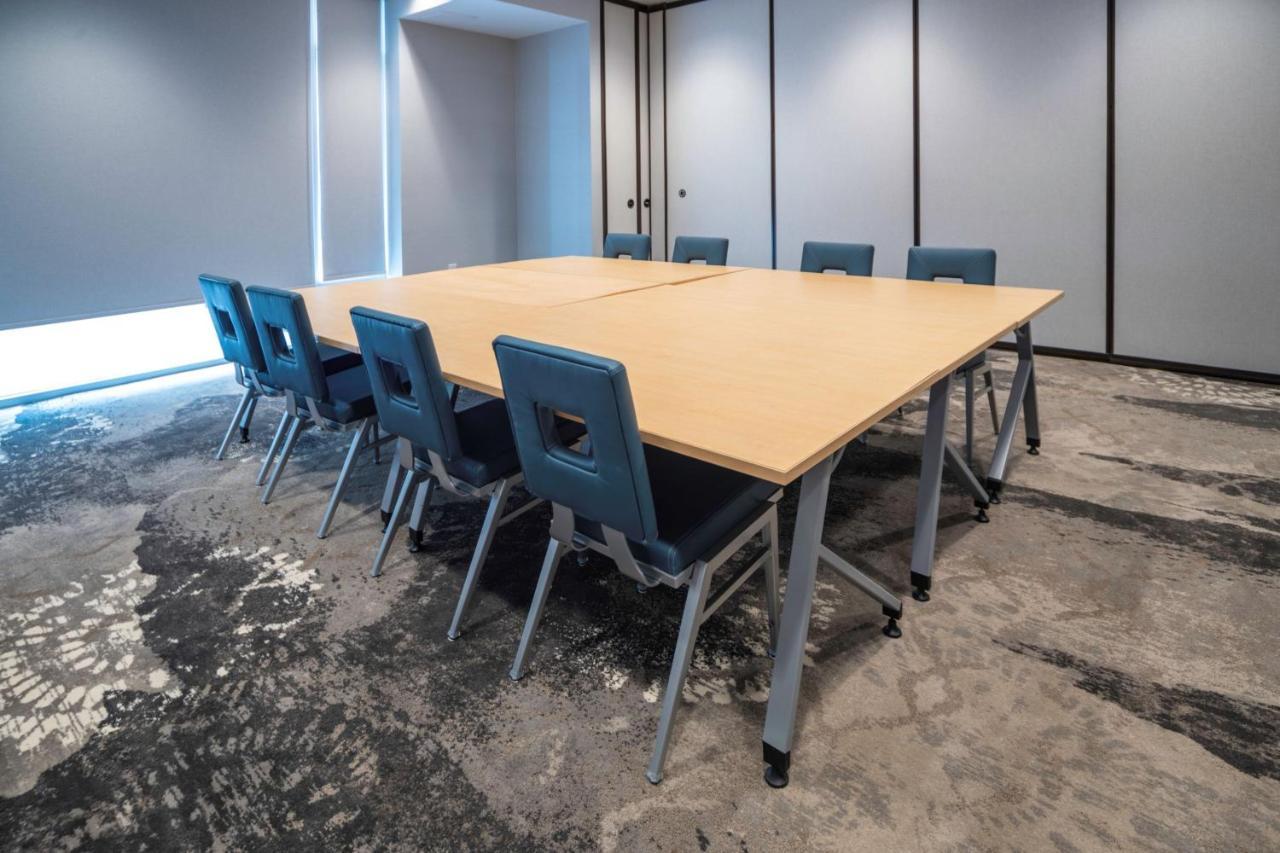 Towneplace Suites By Marriott Louisville Downtown Εξωτερικό φωτογραφία
