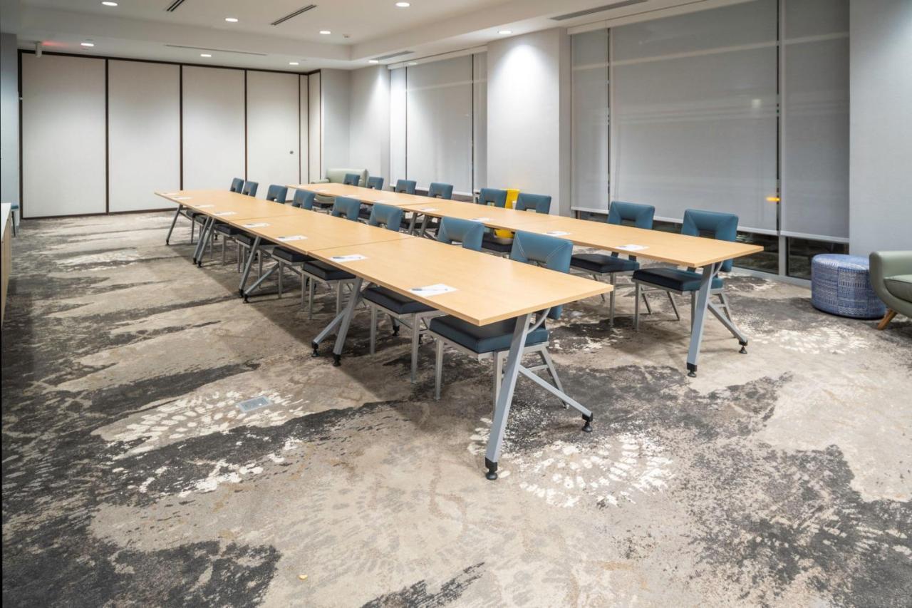 Towneplace Suites By Marriott Louisville Downtown Εξωτερικό φωτογραφία