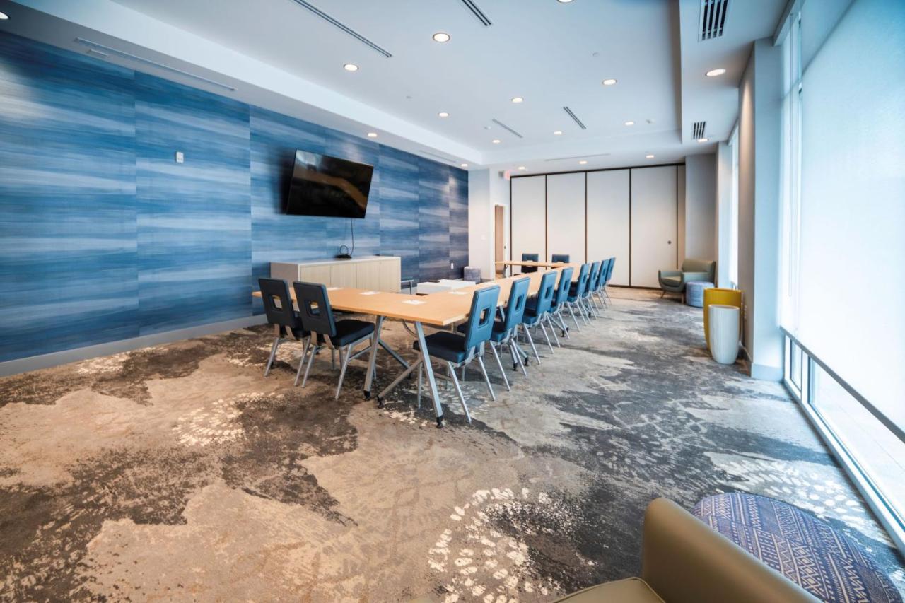 Towneplace Suites By Marriott Louisville Downtown Εξωτερικό φωτογραφία